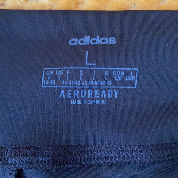 Women’s Adidas Leggings - Picture 3 of 3